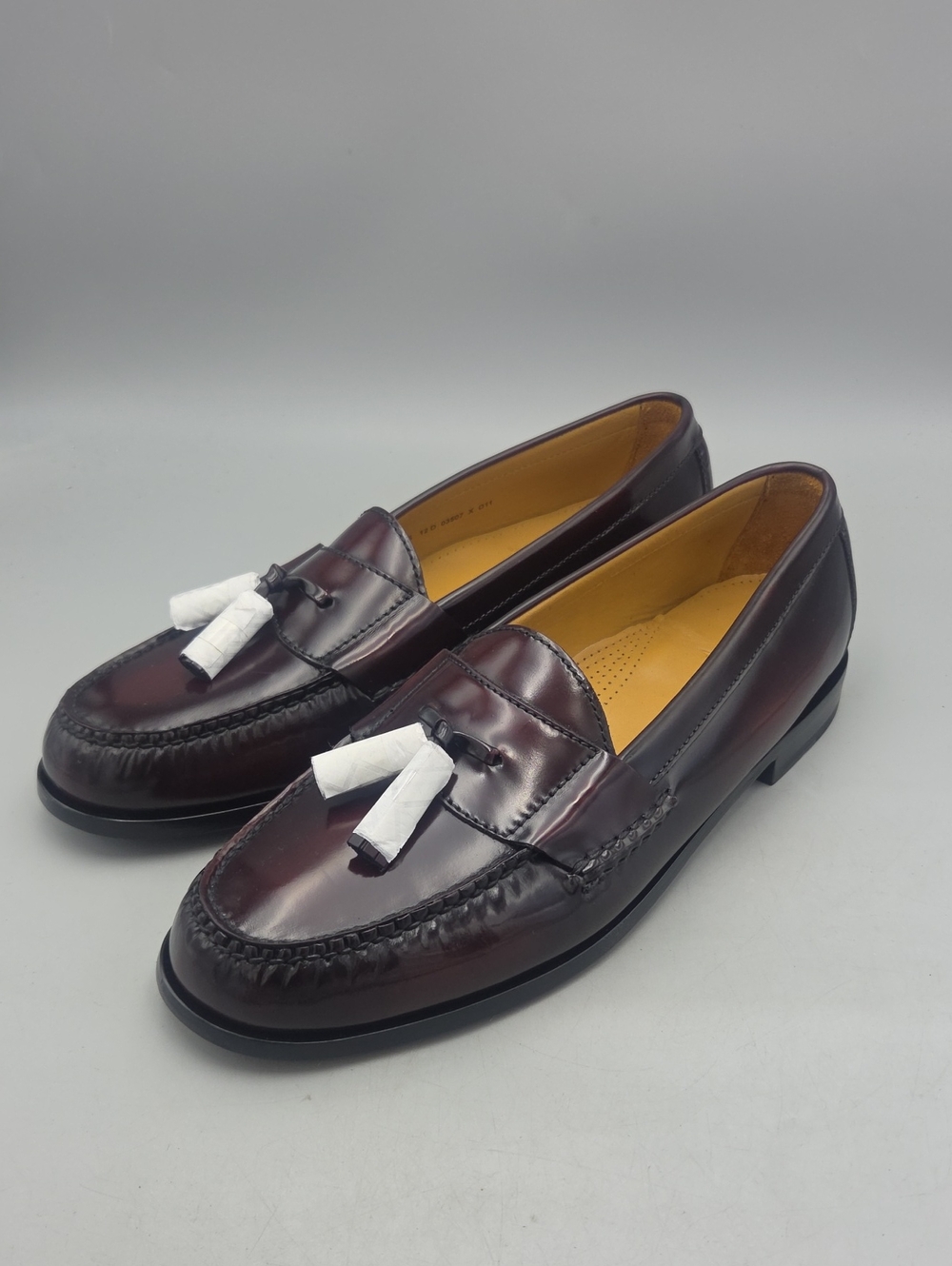 Cole Haan Pinch Tassel Kiltie Burgundy Leather Loafers Mens 12 D 03507 NWOT